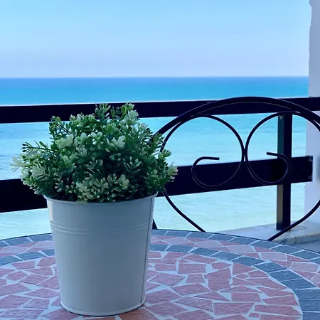 Zenobia Beach Apartment Larnaca
